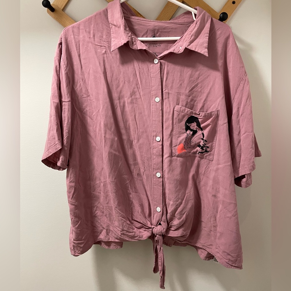 Disney Torrid Her Universe Mulan Tie Front Shirt